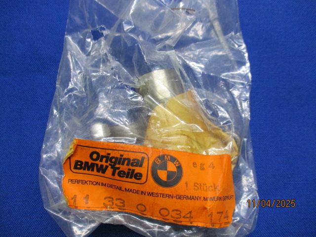 Kipphebel Einlaß rechts o. Auslaß links R68,69S,R69 original Altbestand