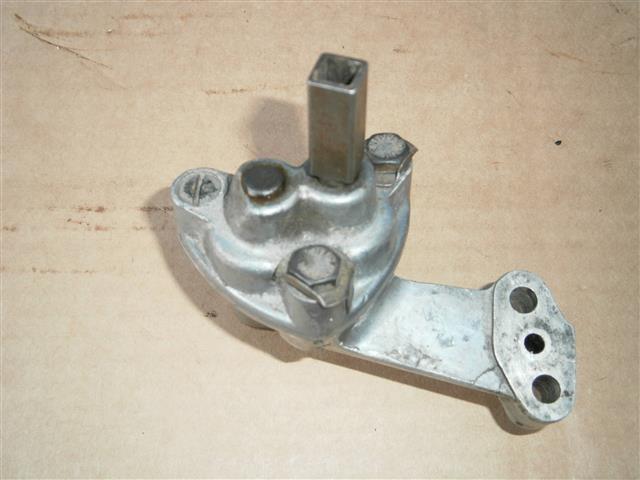 Ölpumpe komplett (ohne Antriebswelle) R24,25,25/2,25/3, gebraucht