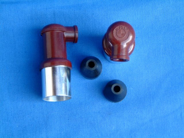 Zündkerzenstecker R24-69S orig. BMW alte Form (8036156b) Preis pro Stück!