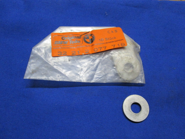 Unterlegscheibe Stoßdämpfer hinten rechts Boxer 1970 -1985
