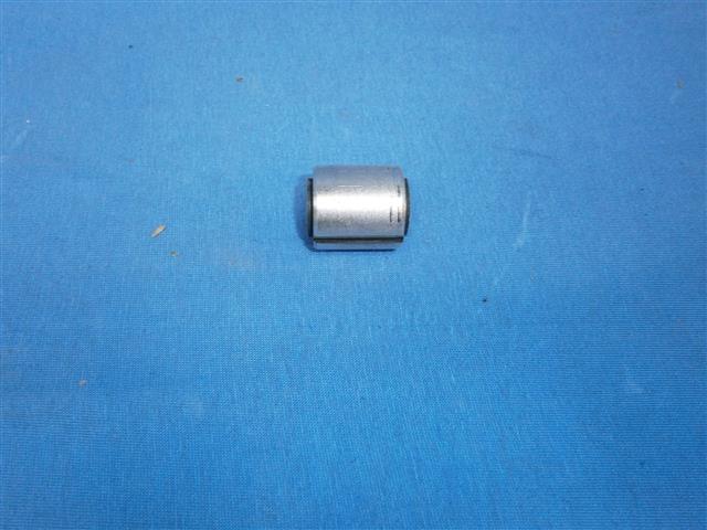 Gummilager Strebe/Achsantrieb hinten K-Modelle, 4V-Boxer