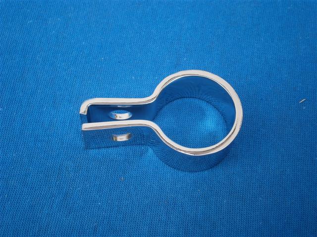 Krümmerschelle vorn R25/3  V