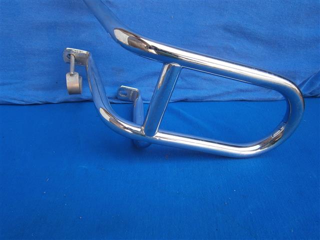 Schutzbügel R45,65 verchromt hinten links (NOS)
