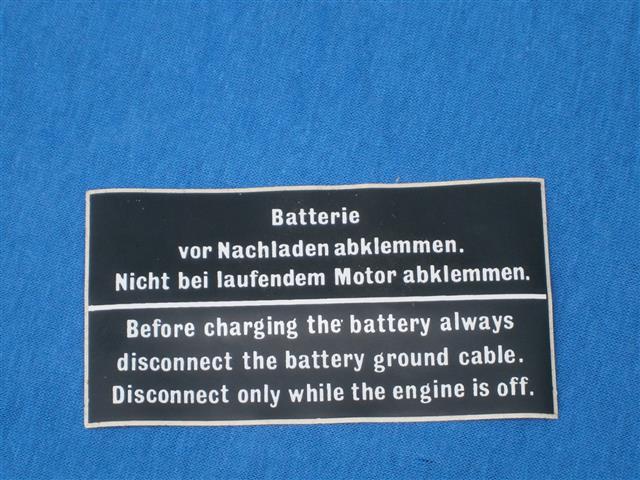 Hinweisschild Batterie alle Boxer