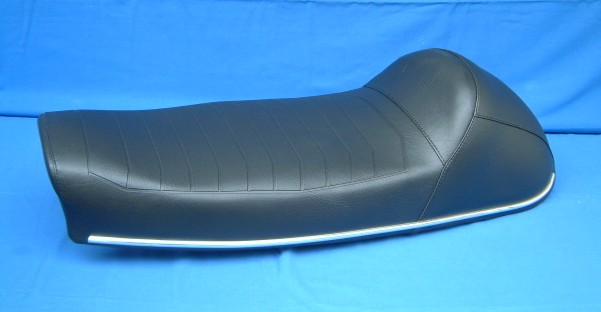 Sitzbank "Sport" alle Modelle ab Baujahr 1977-1995 ( auch  R45,65,65LS - 1984)  (nicht passend bei R80R,100R,GS,STModelle) komplett mit Scharnieren,Unterbau metall