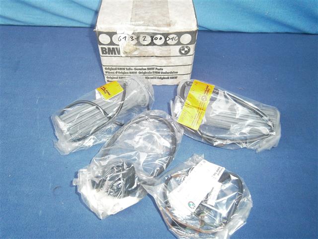 Einbausatz beheizbare Griffe 75/6,90/6,90S,60/7,80/7,100/7,100S, RT,RS 1976 - 09/77 und  80G/S - 09.84 (NOS) nicht mehr lieferbar